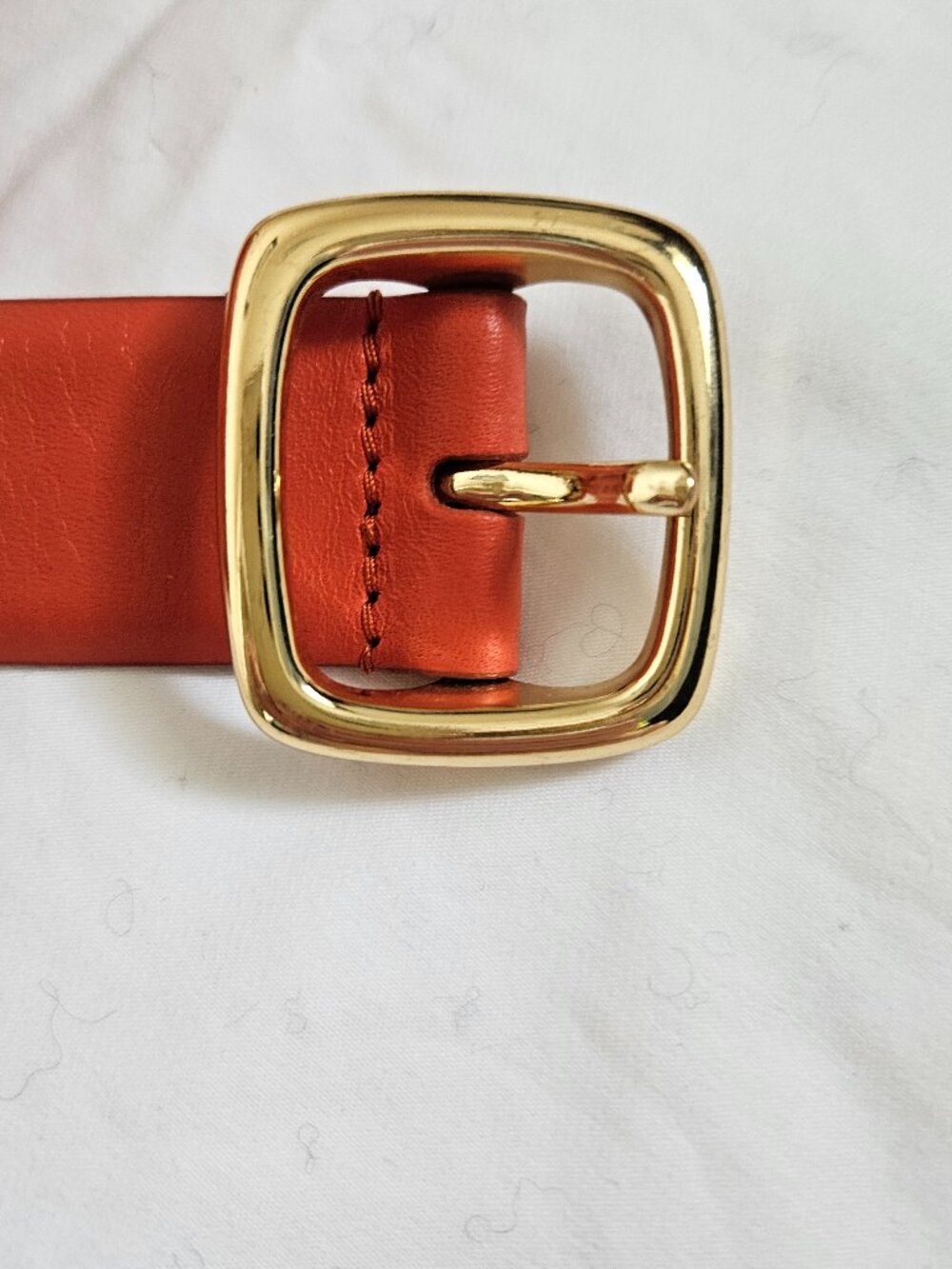 Banana Republic Burnt Orange Leather Belt – Gold Hardware – NWOT - Picture 2 of 8